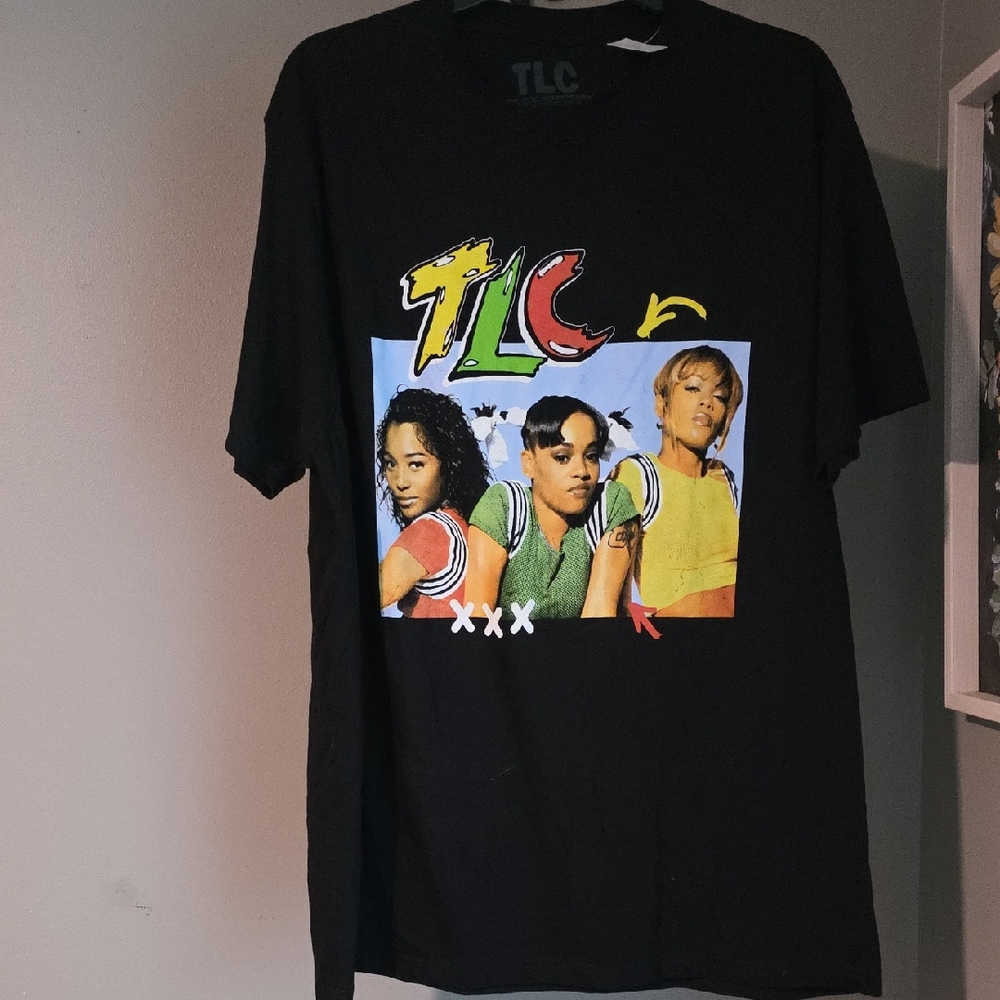TLC Black Short Sleeve Graphic Tee NWT Size XL 100% Cotton